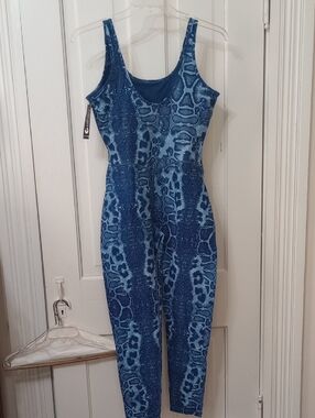 NWT ETHIKA HOUSE CAT PRINT SLIM! SEXY! FIRM! FULL BODY ROMPER. Built-in Bra